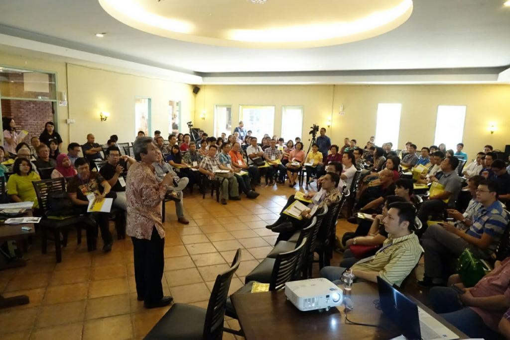 1519877688.jpg Slide