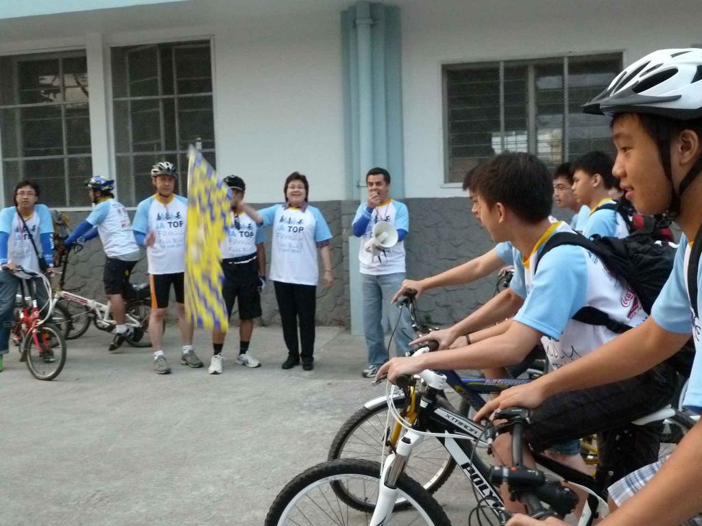 1519877700.jpg Slide